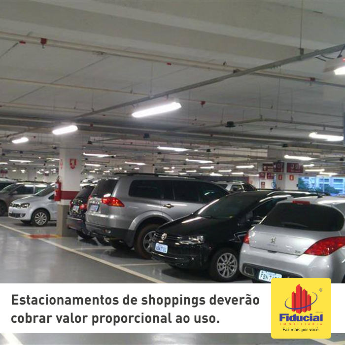 Estacionamentos de shoppings devem cobrar valor proporcional ao tempo de uso, decide Justi&ccedil;a